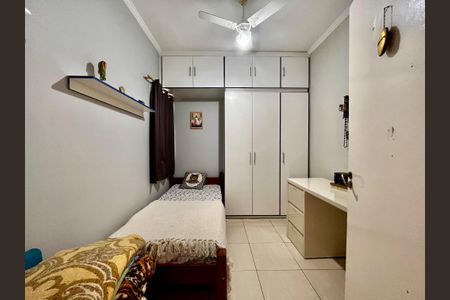 Casa à venda com 127m², 3 quartos e 3 vagas Casa à venda com 127m², 3 quartos e 3 vagasQuarto 3