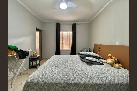 Casa à venda com 127m², 3 quartos e 3 vagas Casa à venda com 127m², 3 quartos e 3 vagasSuíte