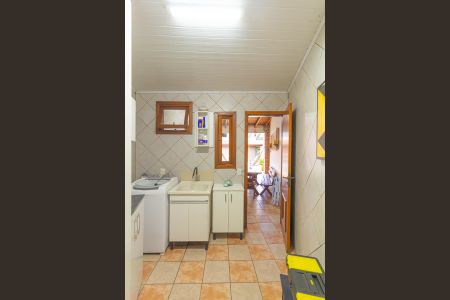 Casa à venda com 250m², 4 quartos e 2 vagasLavanderia