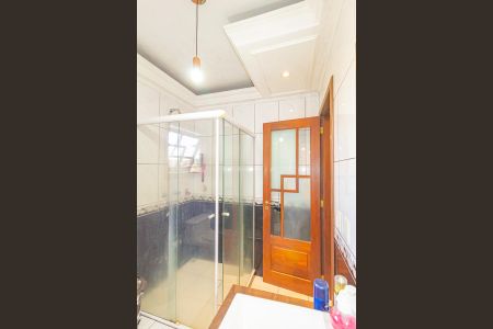 Casa à venda com 250m², 4 quartos e 2 vagasBanheiro da Suíte