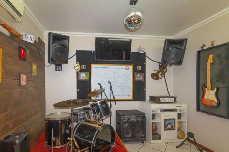 Casa à venda com 250m², 4 quartos e 2 vagasQuarto 2