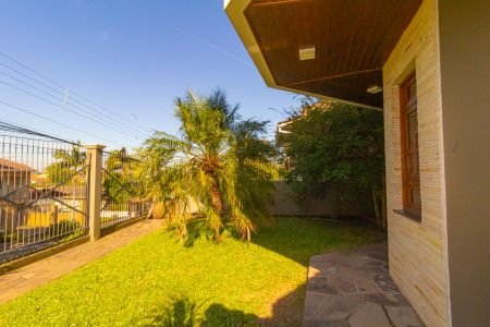 Casa à venda com 250m², 4 quartos e 2 vagasJardim