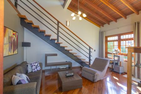 Casa à venda com 250m², 4 quartos e 2 vagasSala