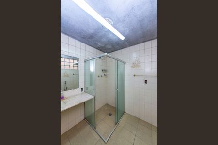 Casa à venda com 300m², 4 quartos e 2 vagas Casa à venda com 300m², 4 quartos e 2 vagasBanheiro da Suíte