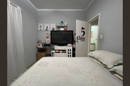 Casa à venda com 330m², 3 quartos e 7 vagas Casa à venda com 330m², 3 quartos e 7 vagasQuarto