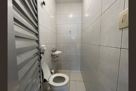 Casa à venda com 330m², 3 quartos e 7 vagas Casa à venda com 330m², 3 quartos e 7 vagasBanheiro 4