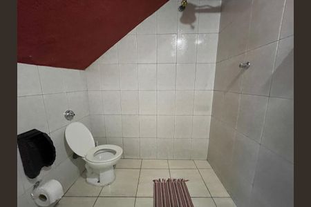 Casa à venda com 330m², 3 quartos e 7 vagas Casa à venda com 330m², 3 quartos e 7 vagasBanheiro 3