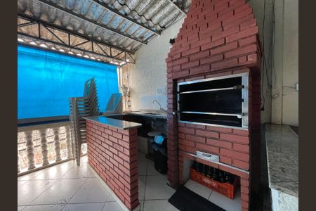 Casa à venda com 330m², 3 quartos e 7 vagas Casa à venda com 330m², 3 quartos e 7 vagasChurrasqueira