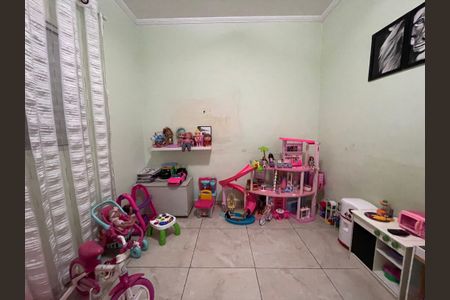 Casa à venda com 330m², 3 quartos e 7 vagas Casa à venda com 330m², 3 quartos e 7 vagasQuarto 1