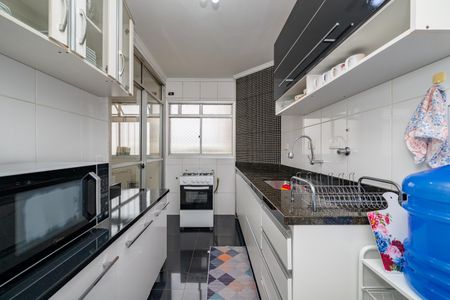 Apartamento à venda com 61m², 2 quartos e 1 vagaCozinha
