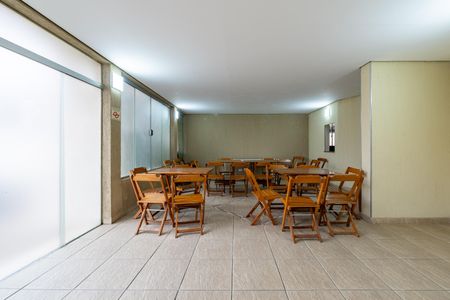 Apartamento à venda com 61m², 2 quartos e 1 vagaÁrea comum - Salão de festas