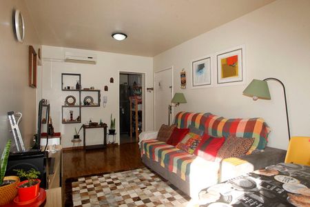 Apartamento à venda com 68m², 2 quartos e sem vagaSala