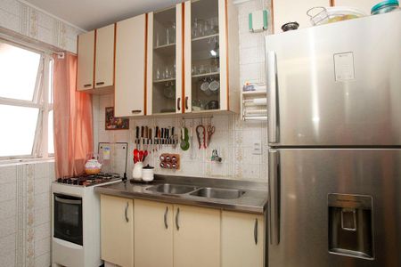 Apartamento à venda com 68m², 2 quartos e sem vagaCozinha + Área de Serviço
