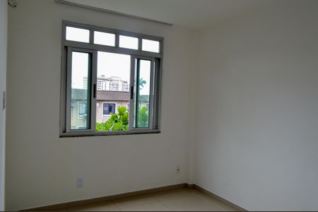 Apartamento à venda com 60m², 2 quartos e 1 vagaQuarto 2