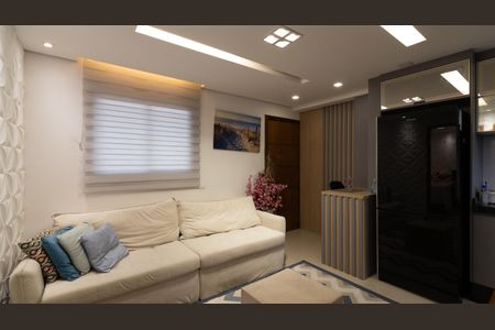 Apartamento à venda com 37m², 2 quartos e 1 vaga Apartamento à venda com 37m², 2 quartos e 1 vagaSala