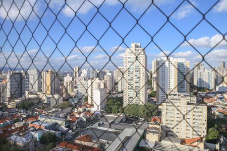 Apartamento à venda com 223m², 3 quartos e 4 vagas Apartamento à venda com 223m², 3 quartos e 4 vagasVista da Suíte 3