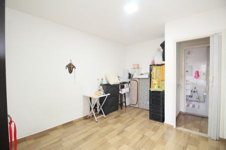 Casa à venda com 250m², 2 quartos e 2 vagasQuarto 4