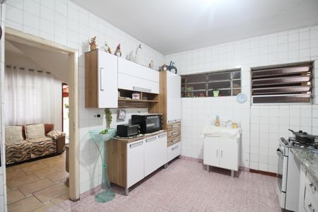 Casa à venda com 250m², 2 quartos e 2 vagasCozinha