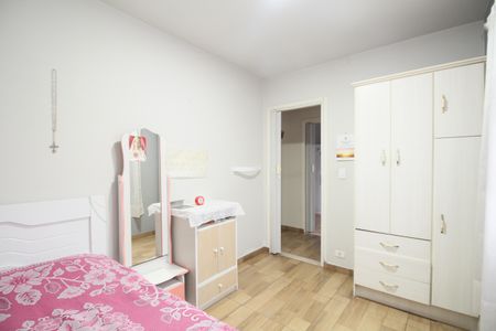 Casa à venda com 250m², 2 quartos e 2 vagasQuarto 2