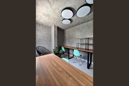 Apartamento à venda com 37m², 1 quarto e sem vagaÁrea comum