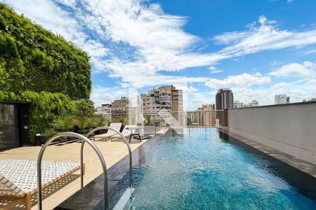 Studio à venda com 21m², 1 quarto e sem vaga Studio à venda com 21m², 1 quarto e sem vagaÁrea comum - Piscina