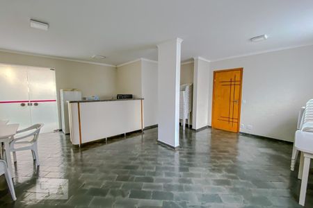 Apartamento à venda com 74m², 3 quartos e 1 vaga Apartamento à venda com 74m², 3 quartos e 1 vagaÁrea comum