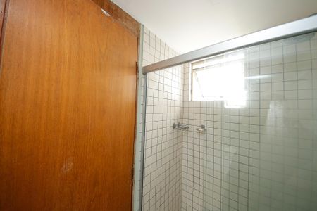 Apartamento à venda com 74m², 3 quartos e 1 vaga Apartamento à venda com 74m², 3 quartos e 1 vagaBanheiro Suíte
