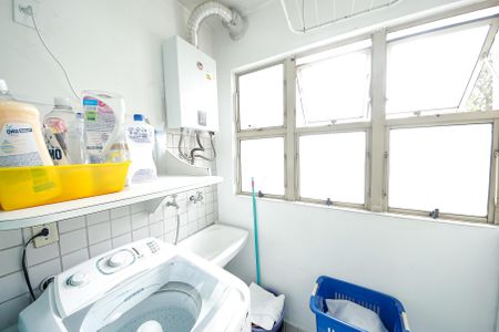 Apartamento à venda com 74m², 3 quartos e 1 vaga Apartamento à venda com 74m², 3 quartos e 1 vagaÁrea de Serviço