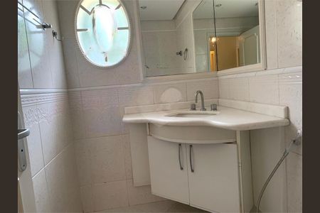 Apartamento à venda com 140m², 4 quartos e 1 vaga