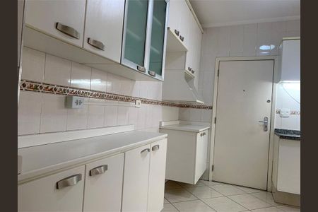 Apartamento à venda com 140m², 4 quartos e 1 vaga