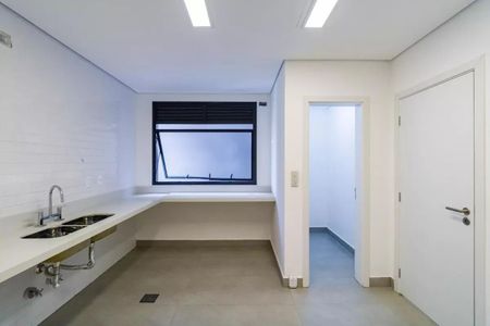 Casa de condomínio à venda com 515m², 4 quartos e 4 vagas