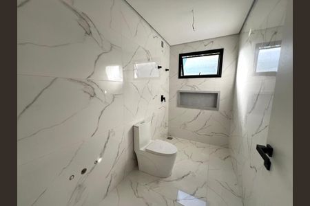 Casa de condomínio à venda com 286m², 4 quartos e 3 vagas