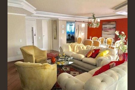 Apartamento à venda com 237m², 4 quartos e 3 vagas