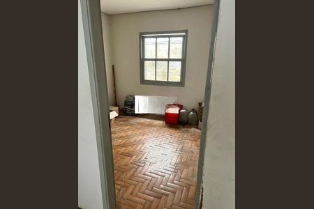 Casa à venda com 150m², 2 quartos e 2 vagas