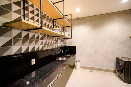 Apartamento para alugar com 29m², 1 quarto e sem vaga Apartamento para alugar com 29m², 1 quarto e sem vagaÁrea comum - Lavanderia