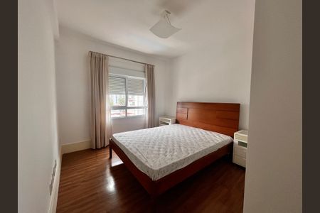 Apartamento à venda com 186m², 3 quartos e 3 vagas Apartamento à venda com 186m², 3 quartos e 3 vagasQuarto Suíte 2