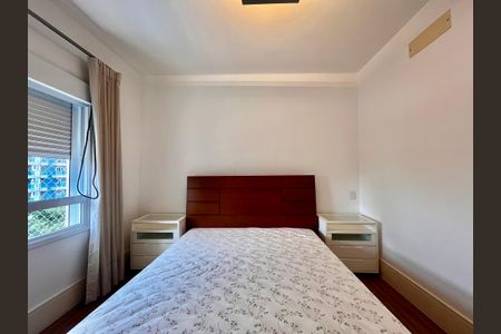 Apartamento à venda com 186m², 3 quartos e 3 vagas Apartamento à venda com 186m², 3 quartos e 3 vagasQuarto Suíte 2