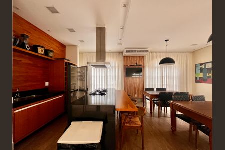 Apartamento à venda com 186m², 3 quartos e 3 vagas Apartamento à venda com 186m², 3 quartos e 3 vagasEspaço Gourmet