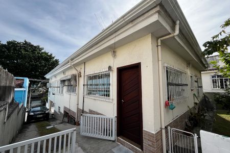 Casa à venda com 184m², 4 quartos e 4 vagasQuintal