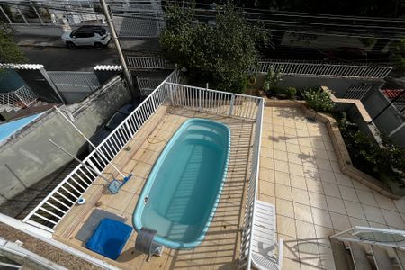 Casa à venda com 184m², 4 quartos e 4 vagasPiscina