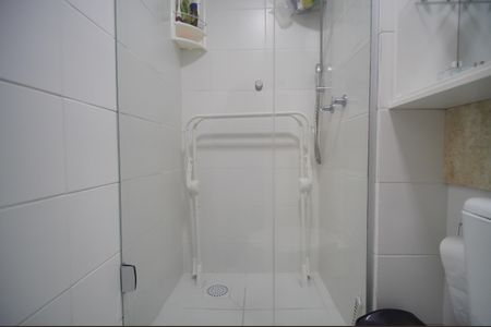 Apartamento à venda com 72m², 2 quartos e 1 vagaBanheiro