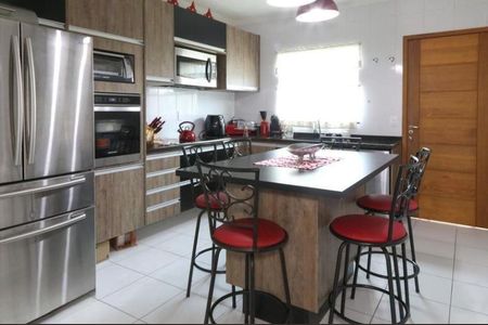 Casa à venda com 134m², 3 quartos e 3 vagas Casa à venda com 134m², 3 quartos e 3 vagasFoto 05