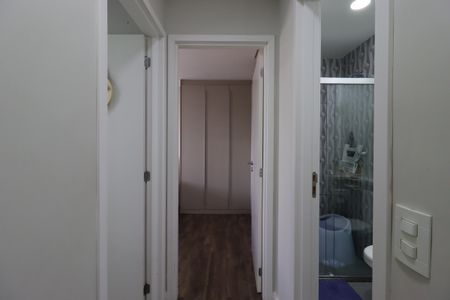 Apartamento à venda com 64m², 2 quartos e 1 vagaCorredor