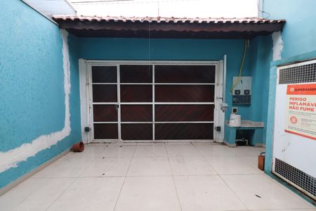 Casa à venda com 250m², 3 quartos e 3 vagasGaragem