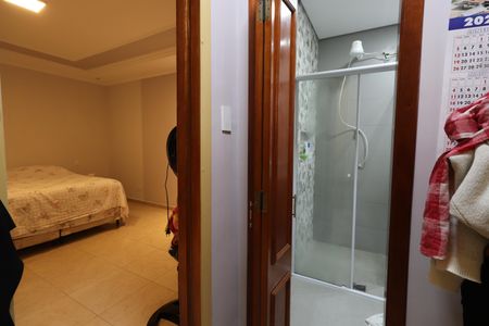 Casa à venda com 250m², 3 quartos e 3 vagasCloset da Suíte