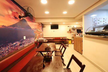 Casa à venda com 250m², 3 quartos e 3 vagasÁrea Comum - Salão