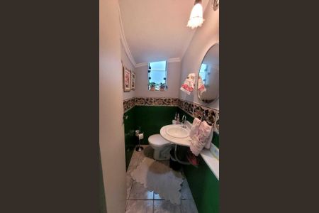 Casa à venda com 178m², 3 quartos e 3 vagas