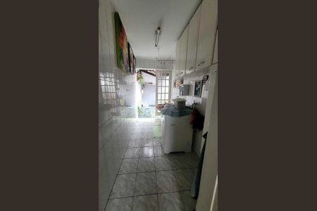 Casa à venda com 178m², 3 quartos e 3 vagas