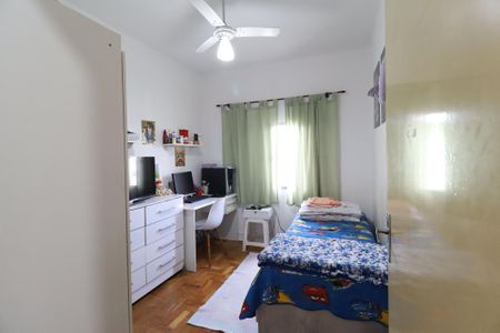 Casa à venda com 180m², 3 quartos e 2 vagasQuarto 2