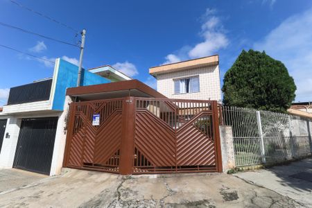 Casa à venda com 180m², 3 quartos e 2 vagasFachada